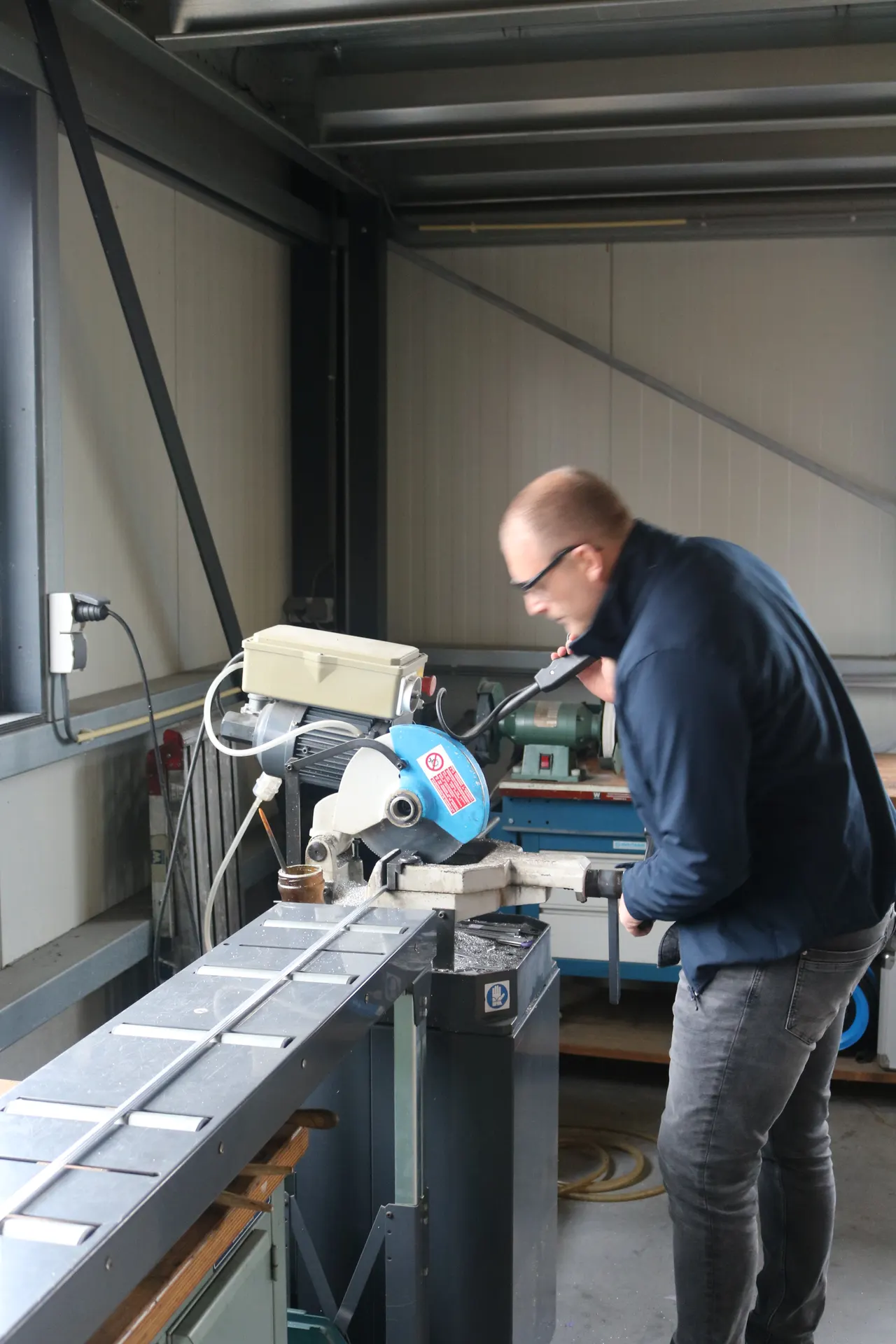 Minder vakmensen in de chemie, minder handen voor onderhoud